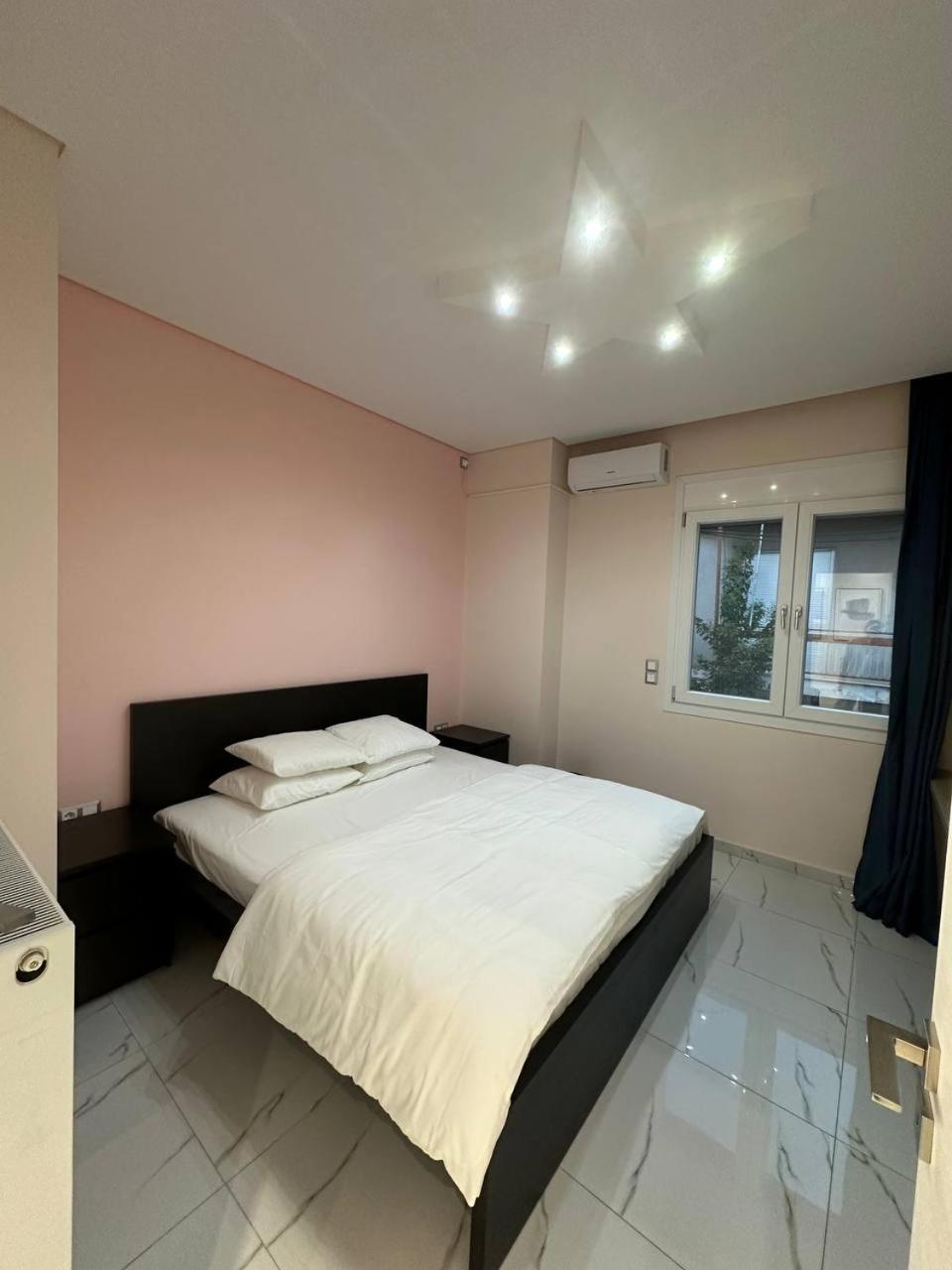 Warm And Modern Brand New Apartment Piraeus Ngoại thất bức ảnh