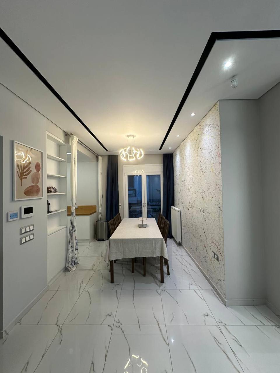 Warm And Modern Brand New Apartment Piraeus Ngoại thất bức ảnh
