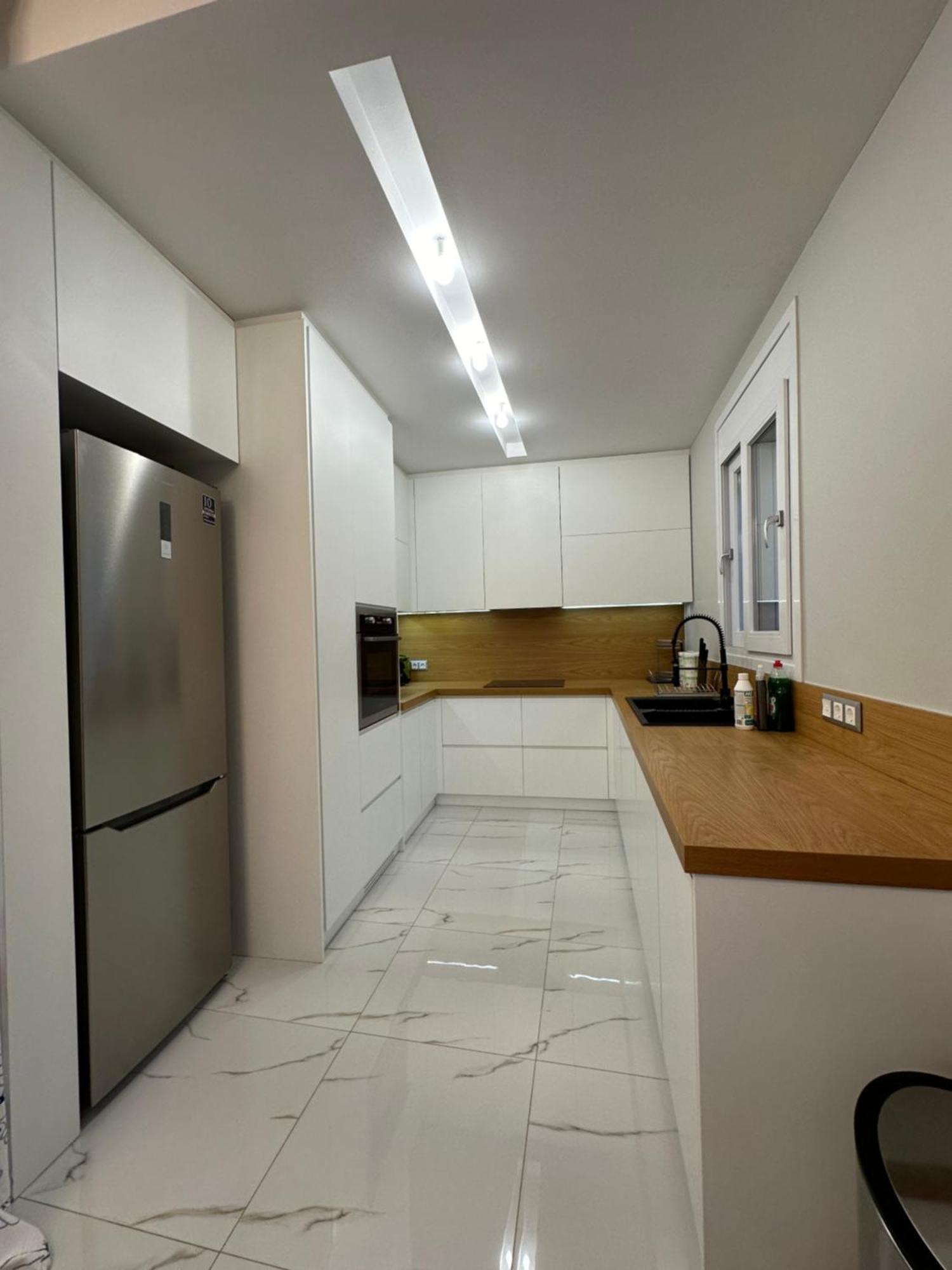 Warm And Modern Brand New Apartment Piraeus Ngoại thất bức ảnh