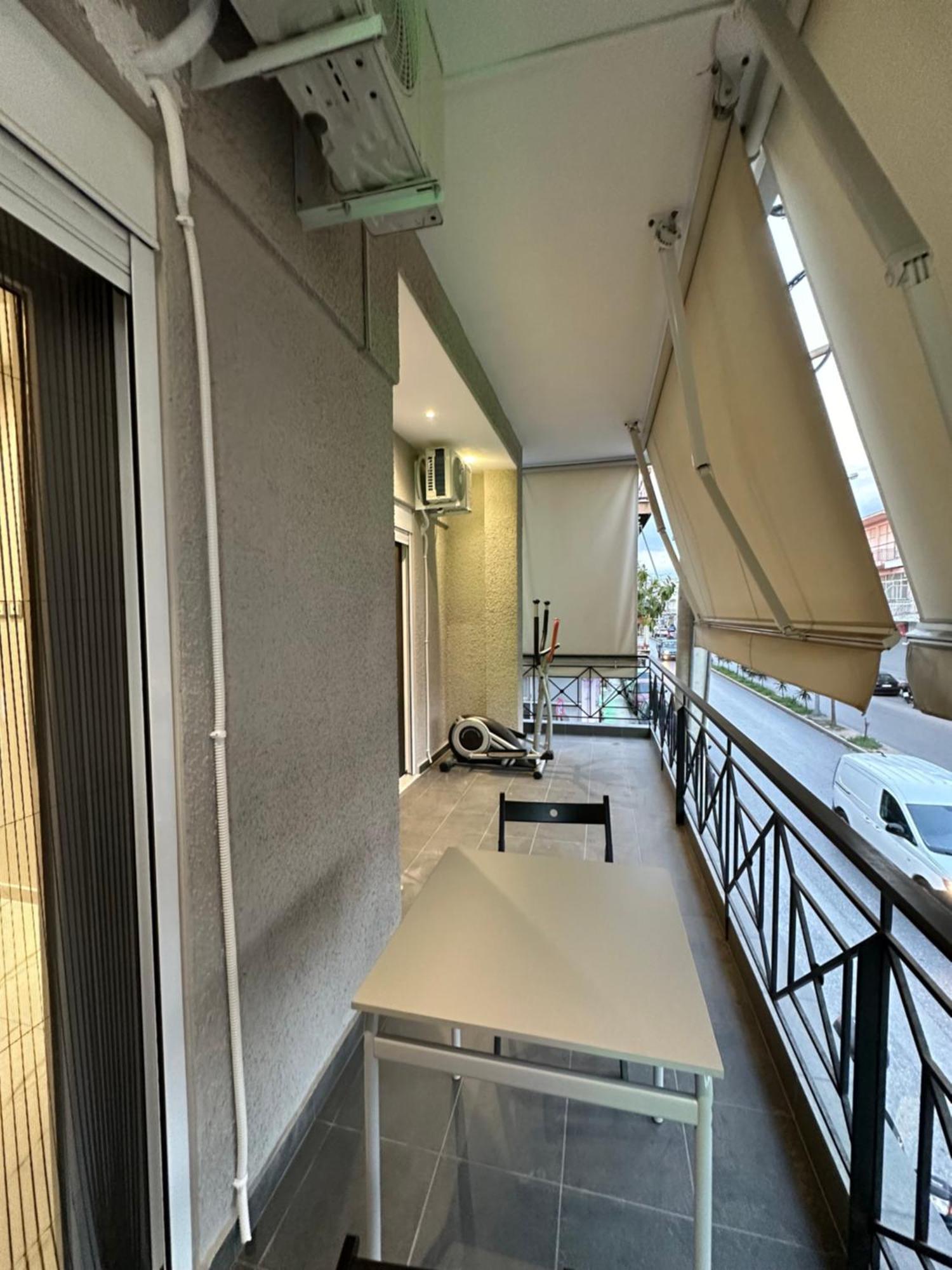 Warm And Modern Brand New Apartment Piraeus Ngoại thất bức ảnh